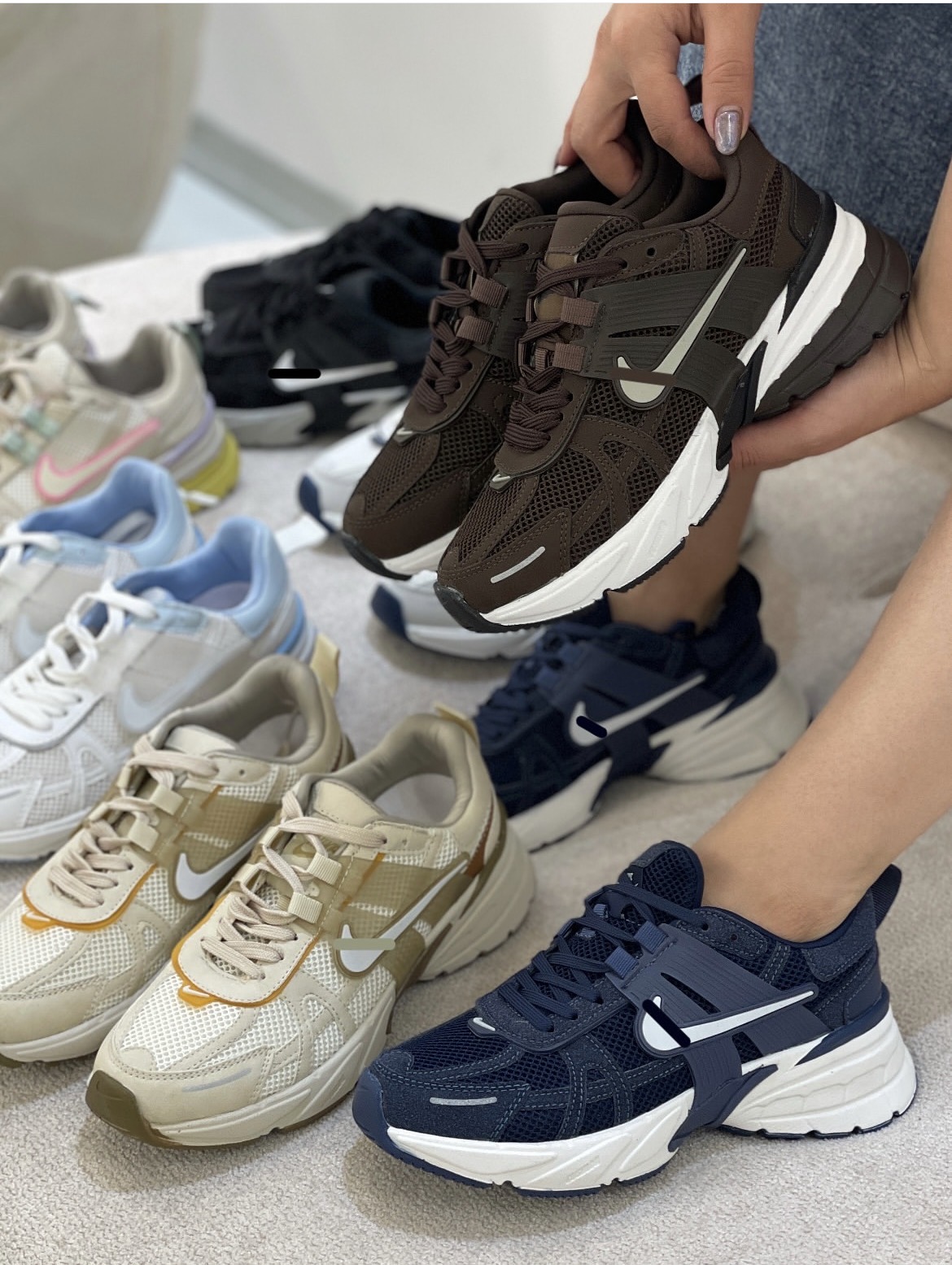 کتونیNike V2k